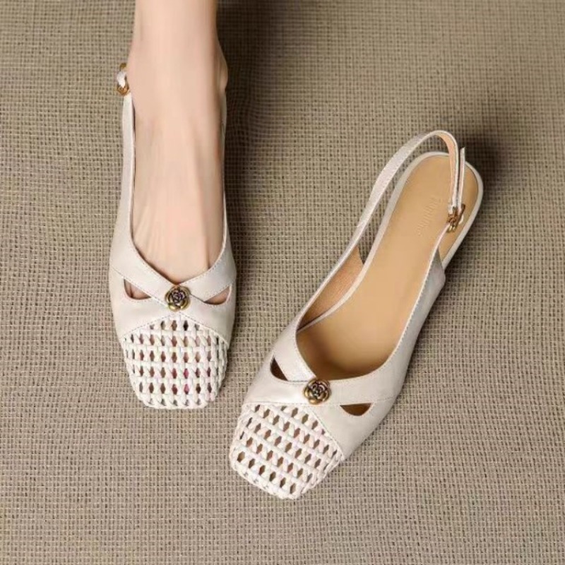 Sandals - Sandali chiusi da donna in stile